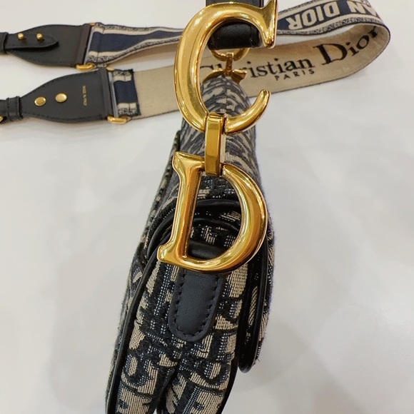 Christian Dior Mini Saddle Bag with strap - Picture 3 of 8